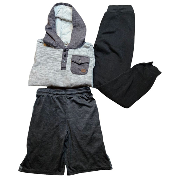 Boys Medium Sweater, Pants, and Shorts Bundle - Picture 2 of 6